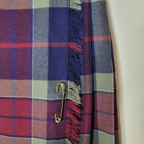 Talbots Wool Plaid Wrap Skirt Kilt Style Preppy Academia 6P - Picture 4 of 7
